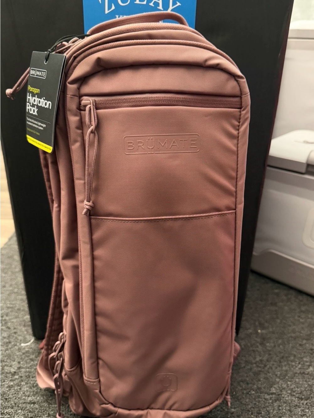 Brümate hydration hiking backpack